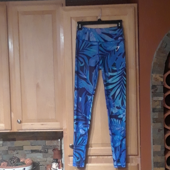 Gymshark Pants - Gymshark Multicolor Tropical Floral Print Leggings